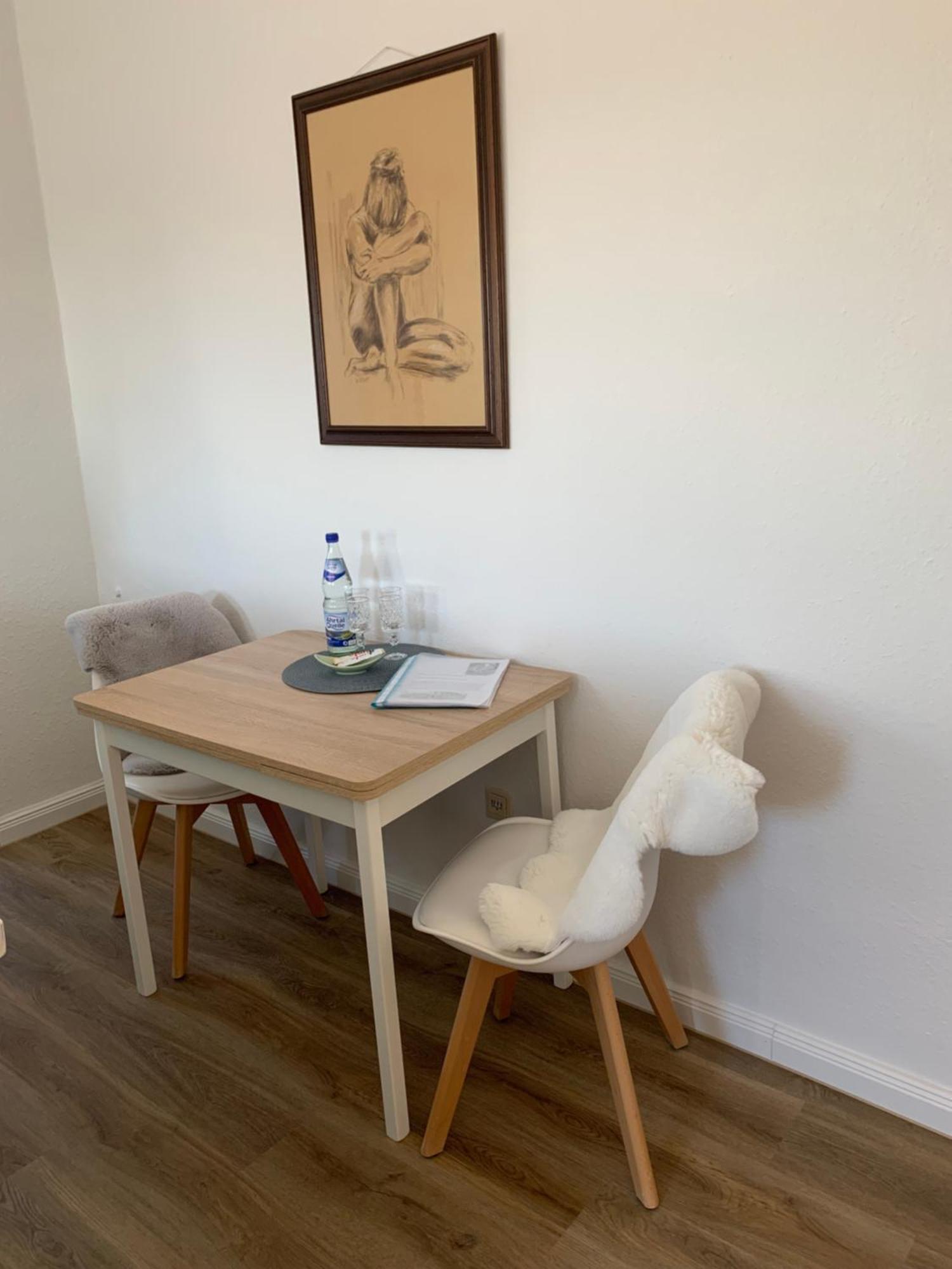 Kleines Apartment In Moenchengladbach-Neuwerk Eksteriør bilde