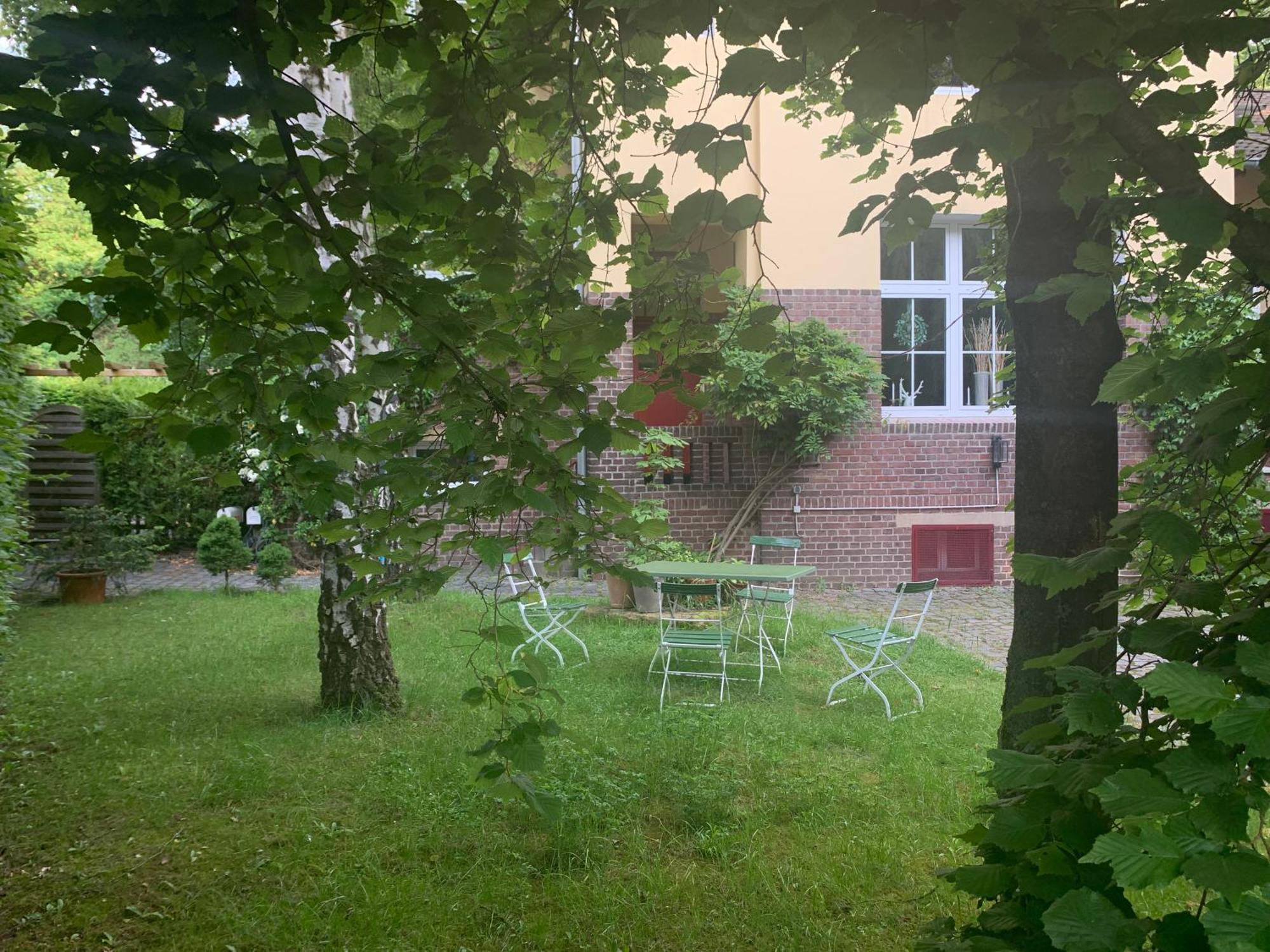 Kleines Apartment In Moenchengladbach-Neuwerk Eksteriør bilde